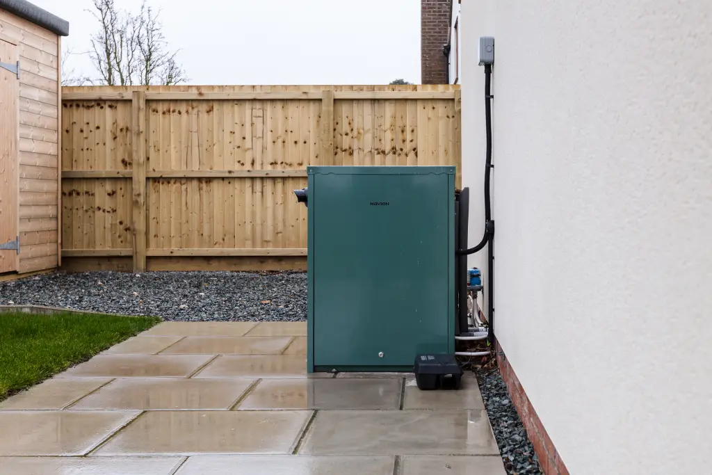 18a Dyson Farming 240123 0065 - Navien